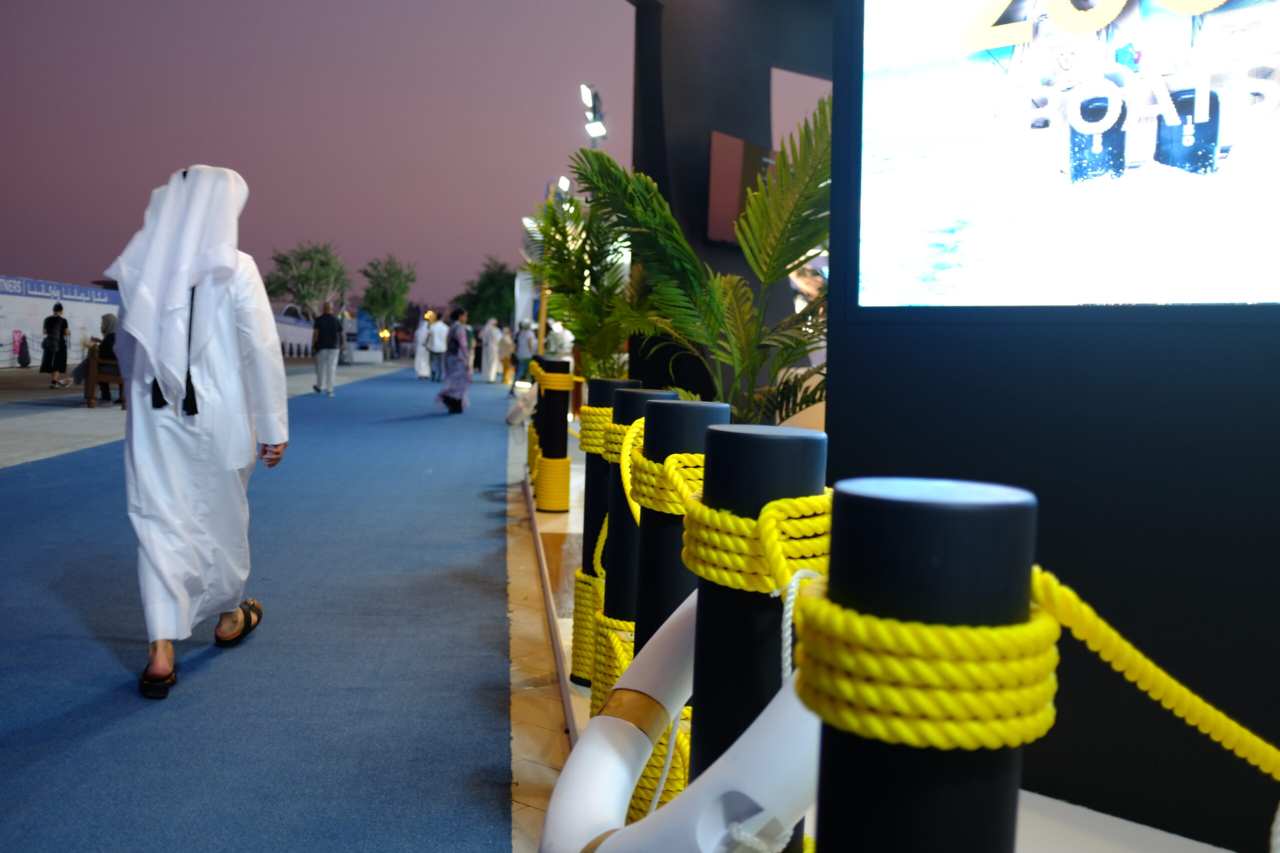 زوار معرض قطر للقوارب