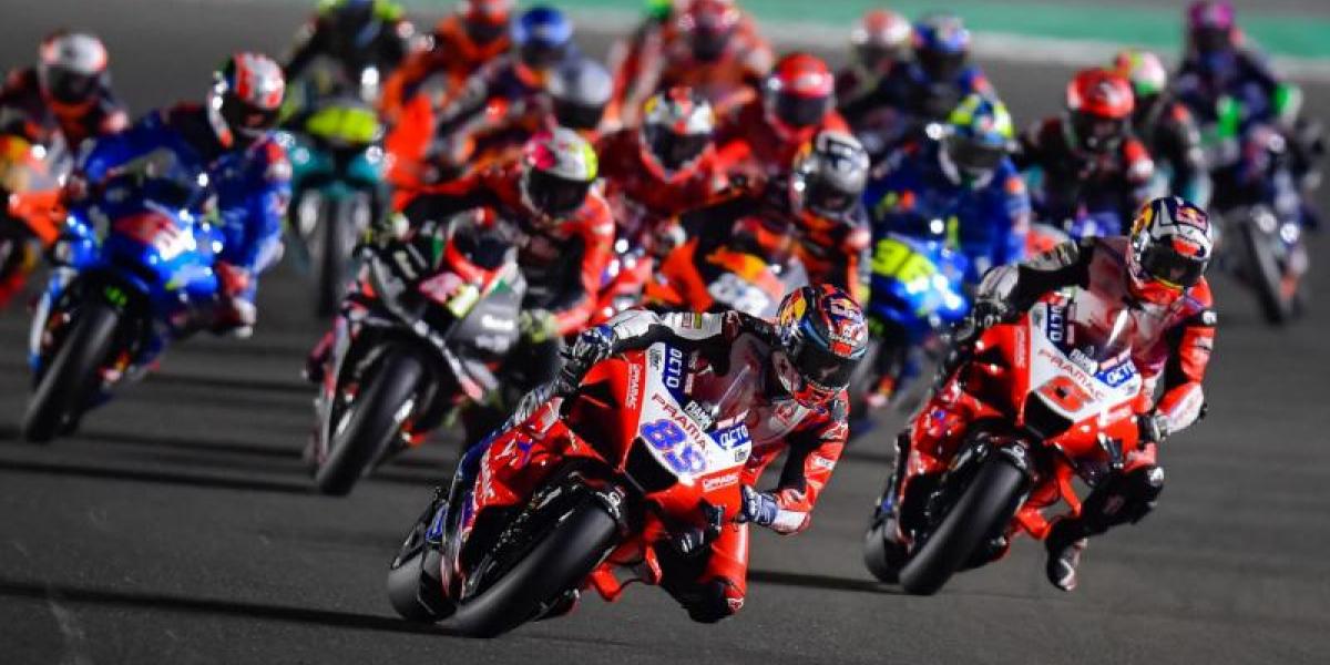 سباق الدراجات النارية 