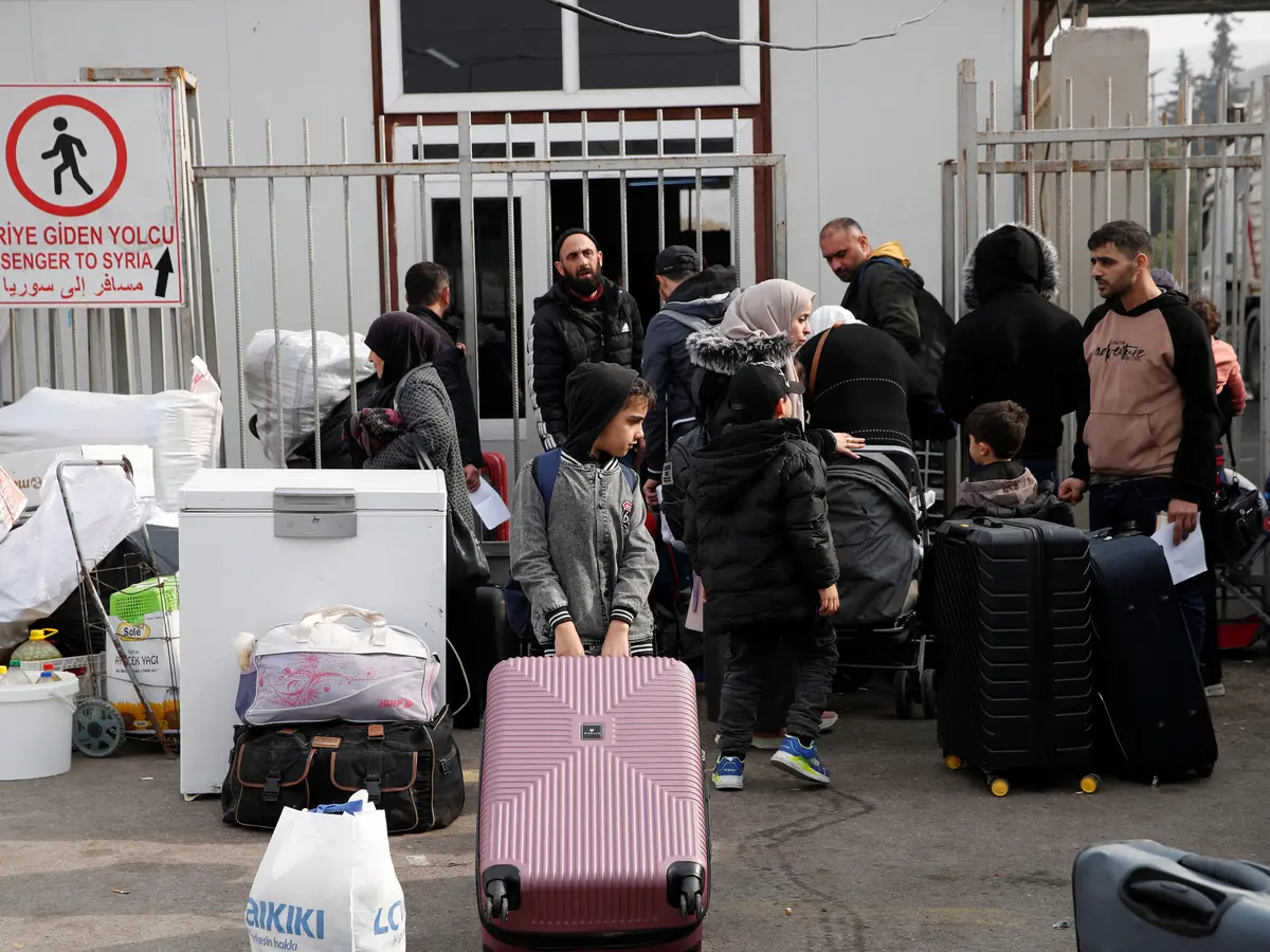 السوريون بعد سقوط نظام الأسد