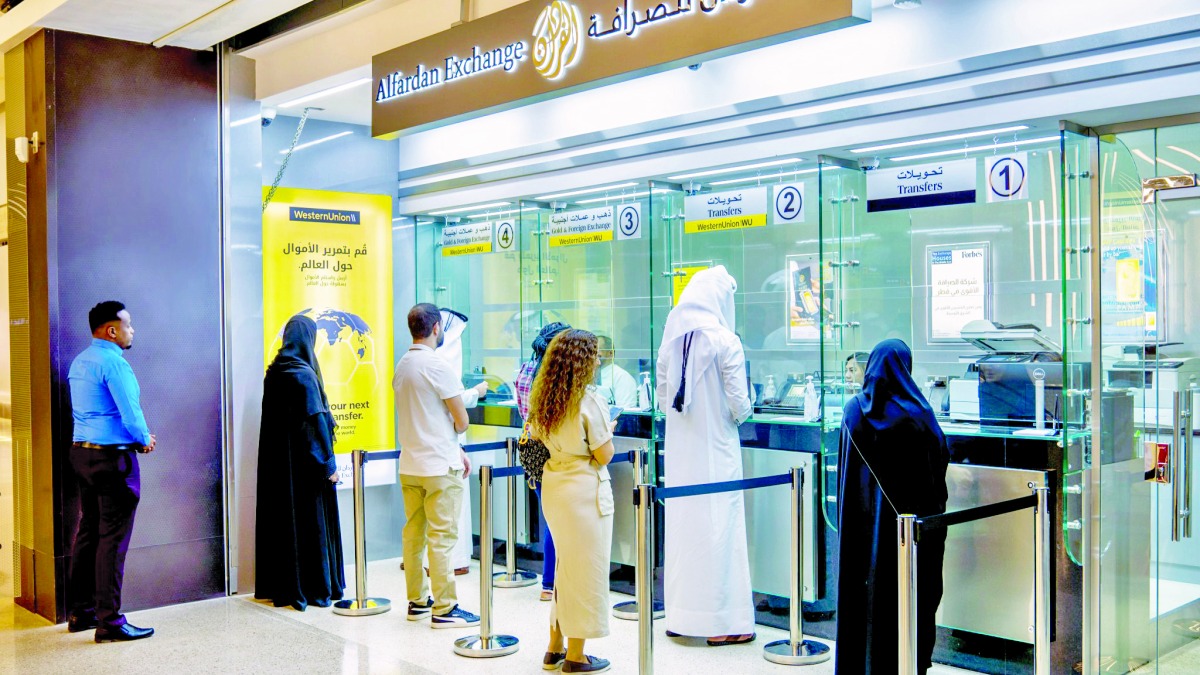 ارتفاع تحويلات المقيمين المالية في قطر