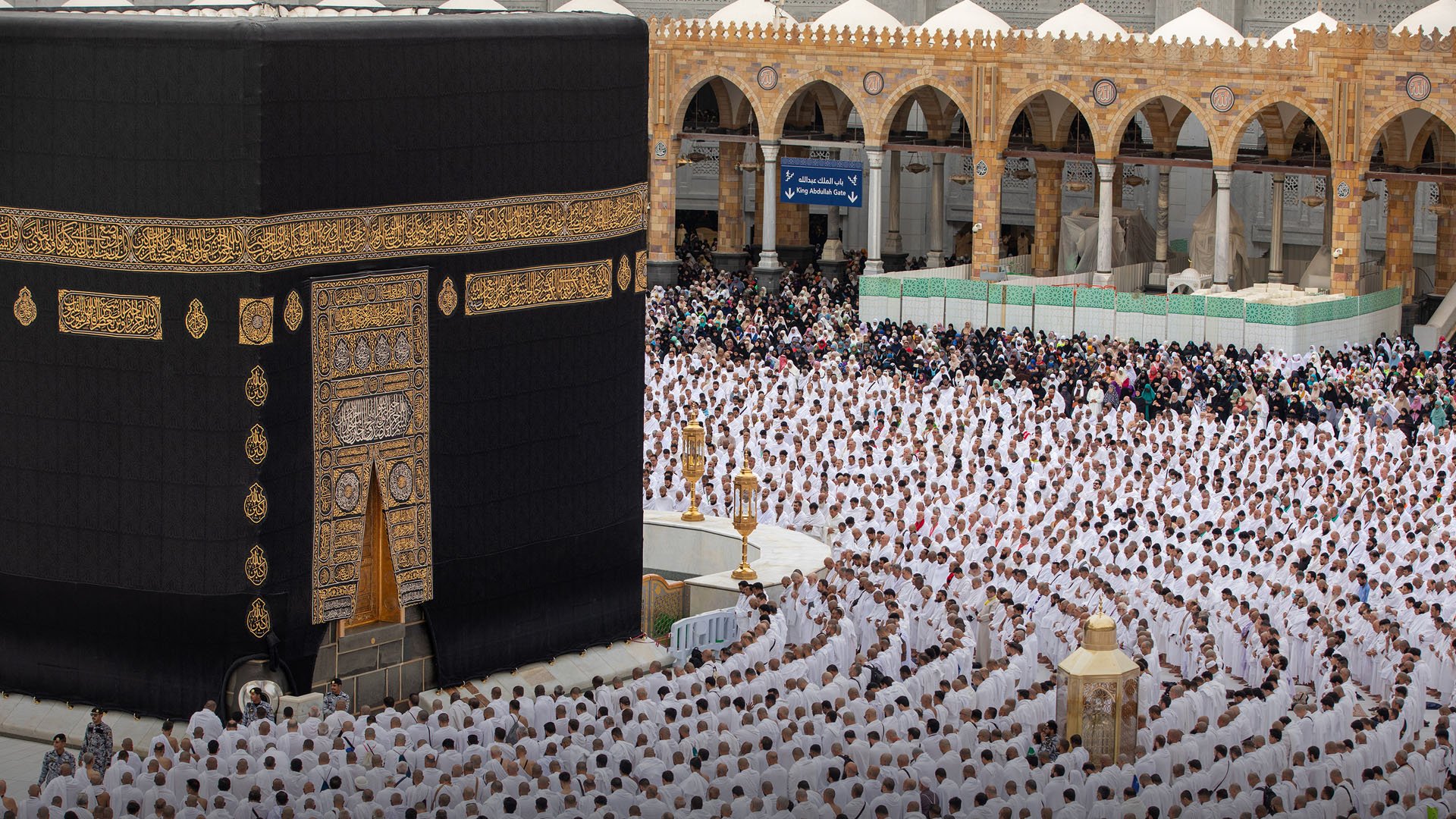 سفر المعتمرين من قطر