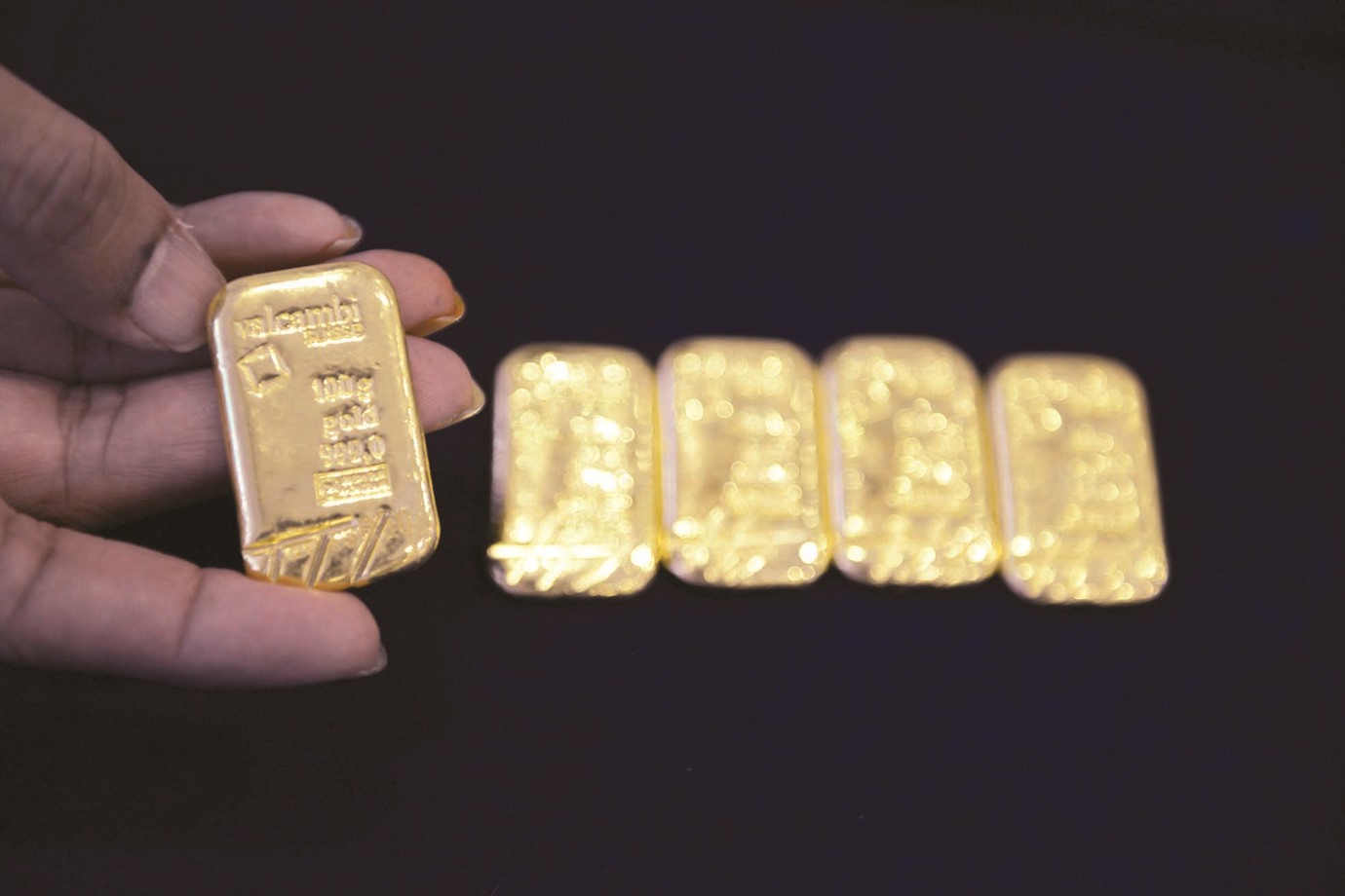تسعير المشغولات الذهبية والسبائك في قطر