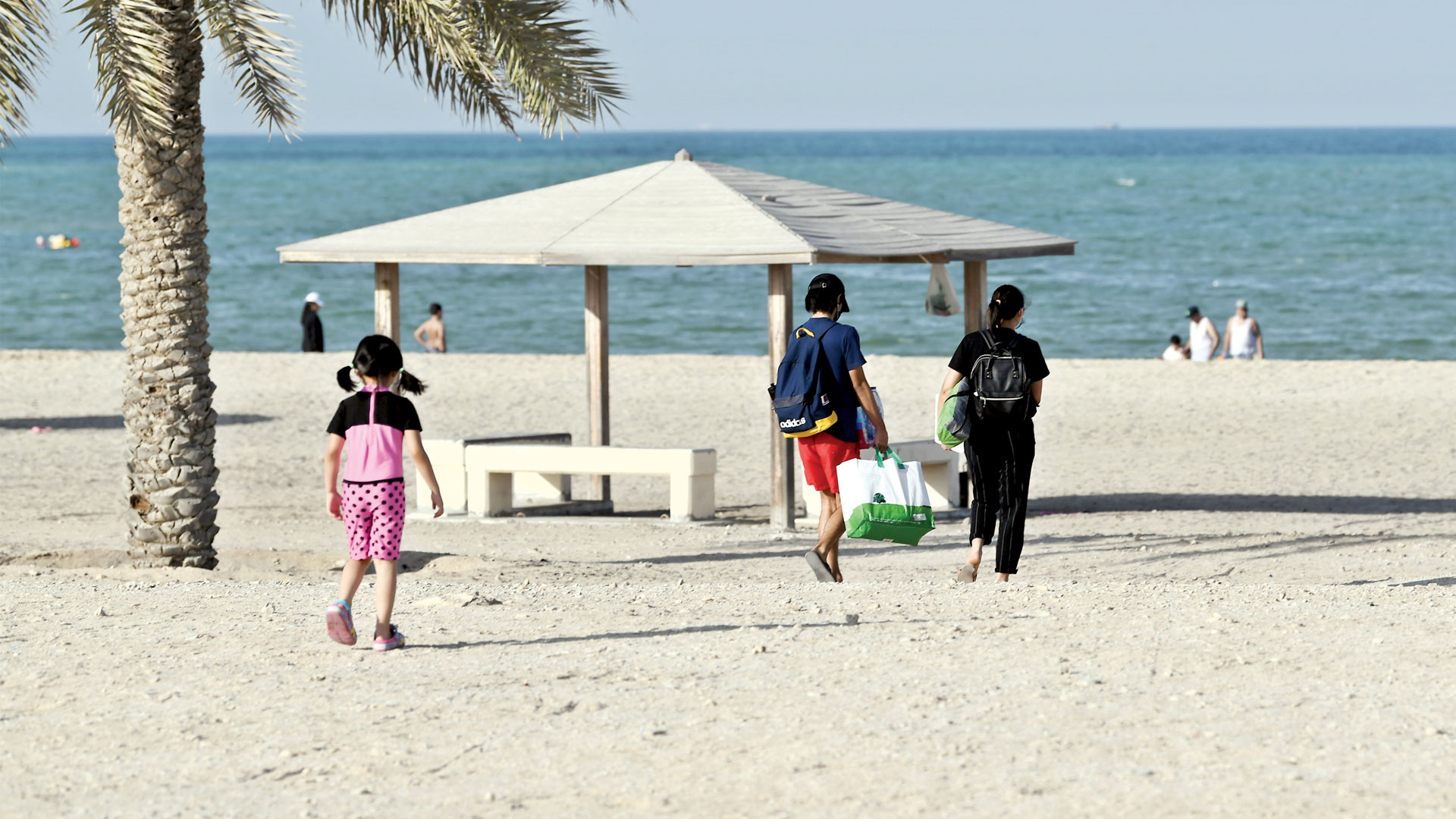 شواطئ عائلية احتفالاً بعيد الفطر في قطر 2025