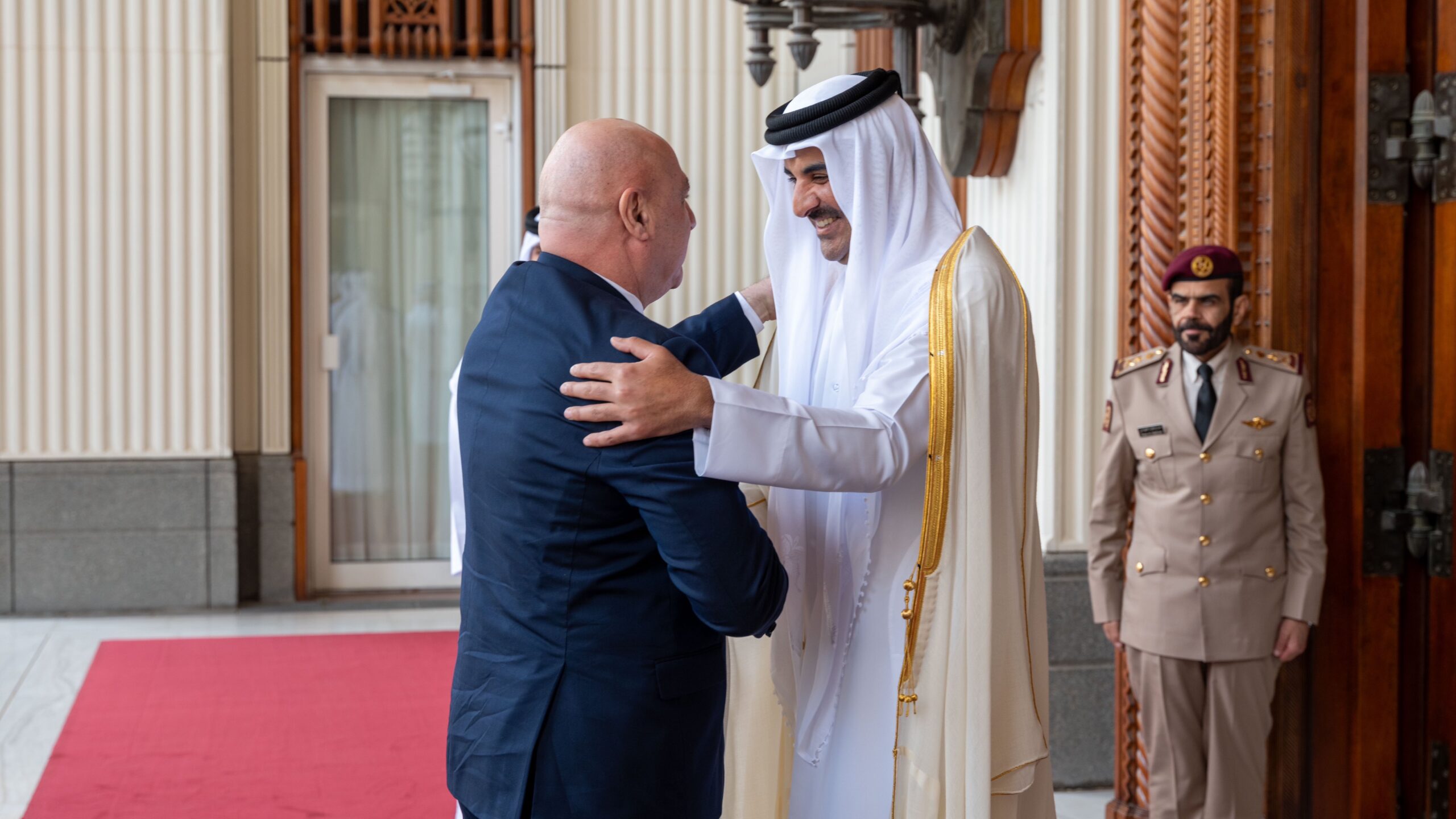 أمير قطر مع الرئيس اللبناني