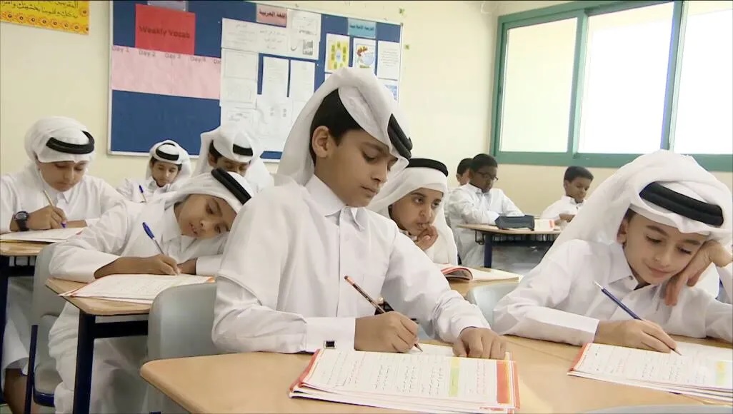 التسجيل الإلكتروني المبكر في المدارس الحكومية