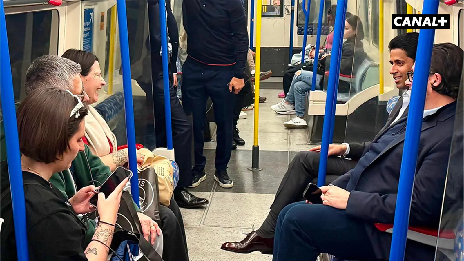 ناصر الخليفي في مترو لندن