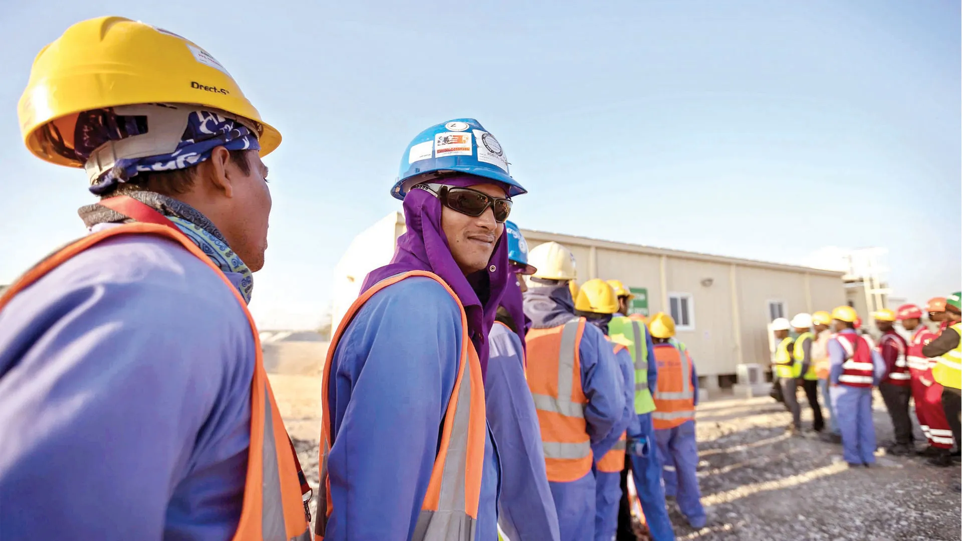 رسوم رخص العمل وتكاليف الاستقدام في القطاع الخاص