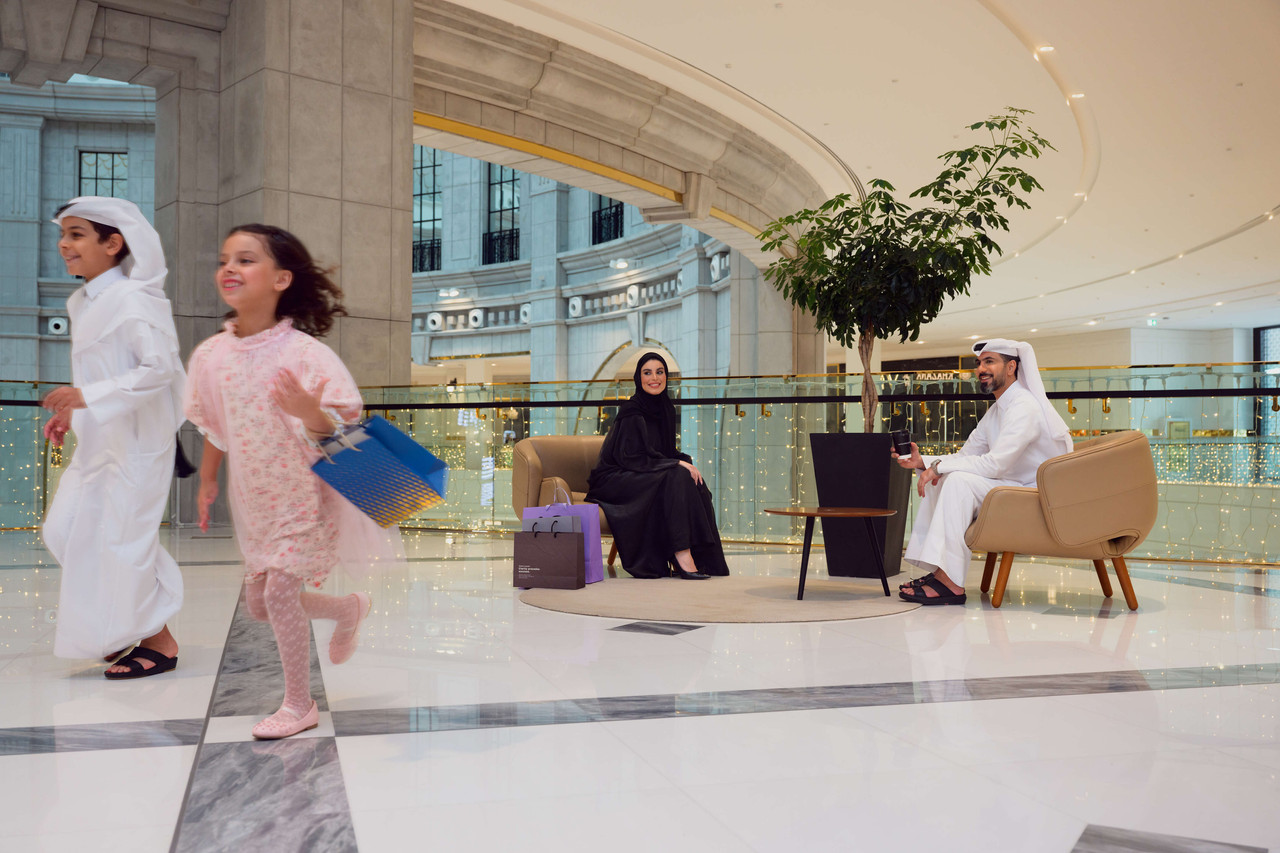 كيف يتجاوز سكان قطر حرارة الصيف؟