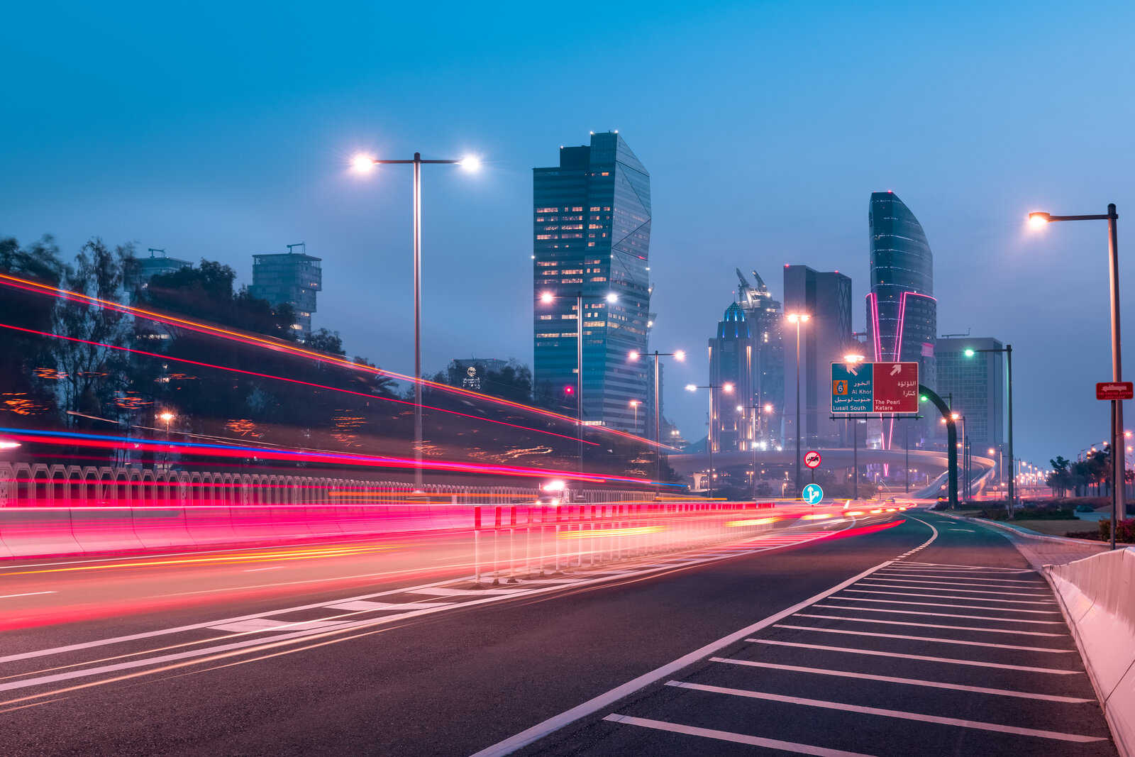 كيف يتجاوز سكان قطر حرارة الصيف؟