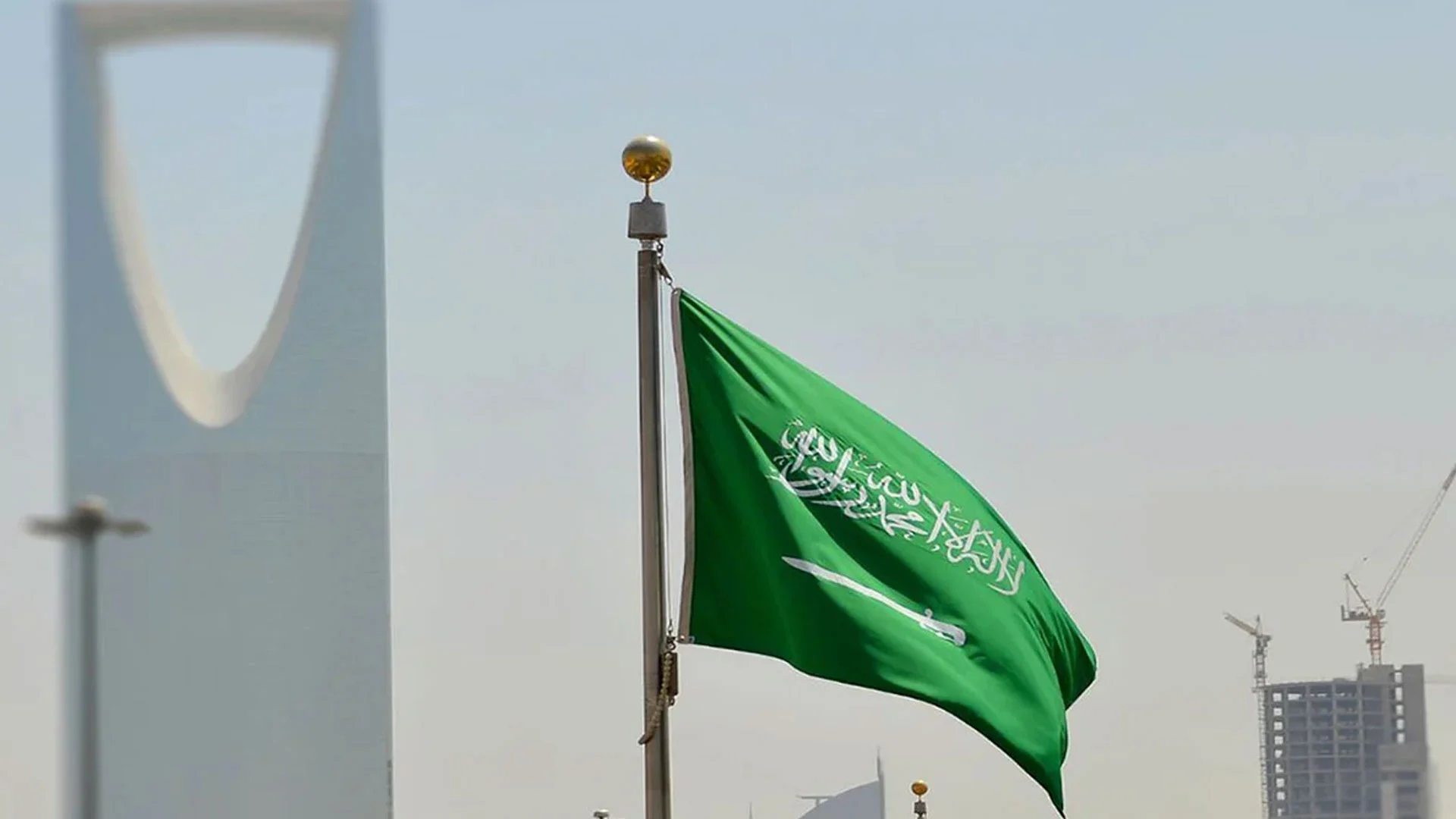 الموظفين