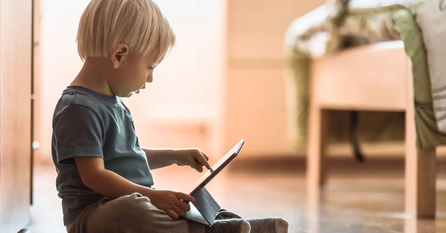 الهواتف الذكية والصحة النفسية للأطفال