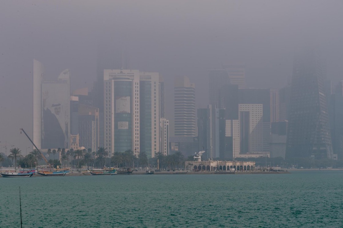 أجواء حارة نهارًا ورطبة مساءً