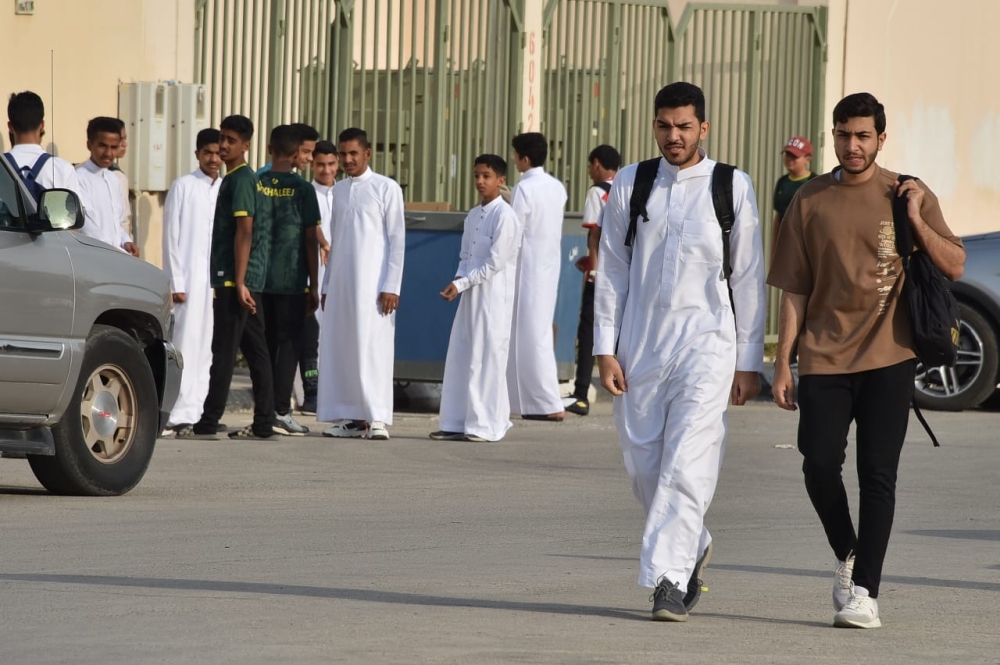 خطوات نقل الطلاب بين المدارس للمقيمين في قطر