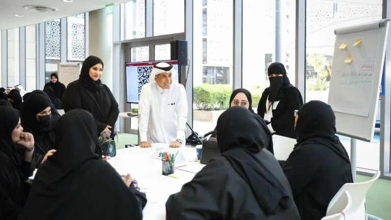 استقبال الطاقم الأكاديمي والإداري يعلن بداية العام الدراسي في قطر