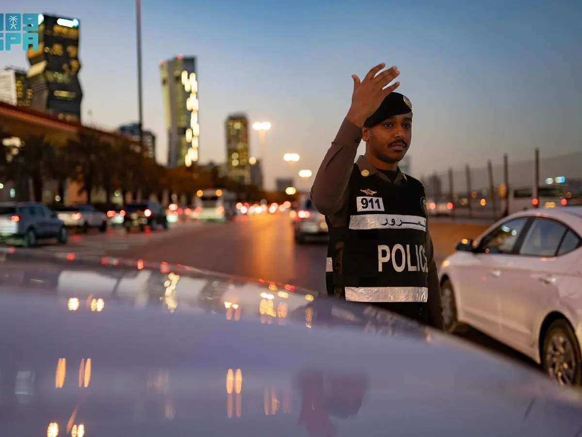 ترحيل المقيم في السعودية عند ارتكاب مخالفات مرورية
