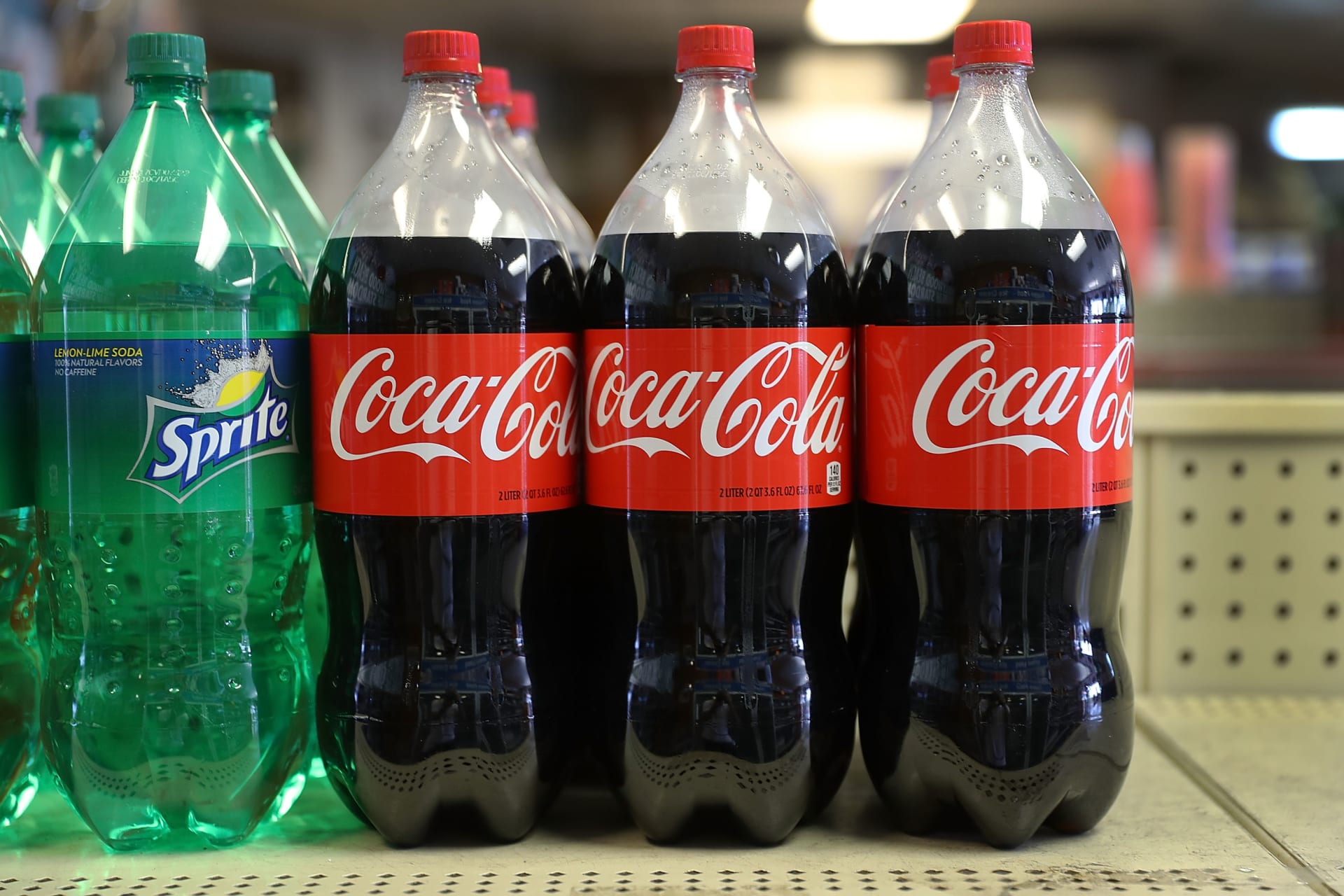 شركة كوكا كولا تدعم إسرائىل 