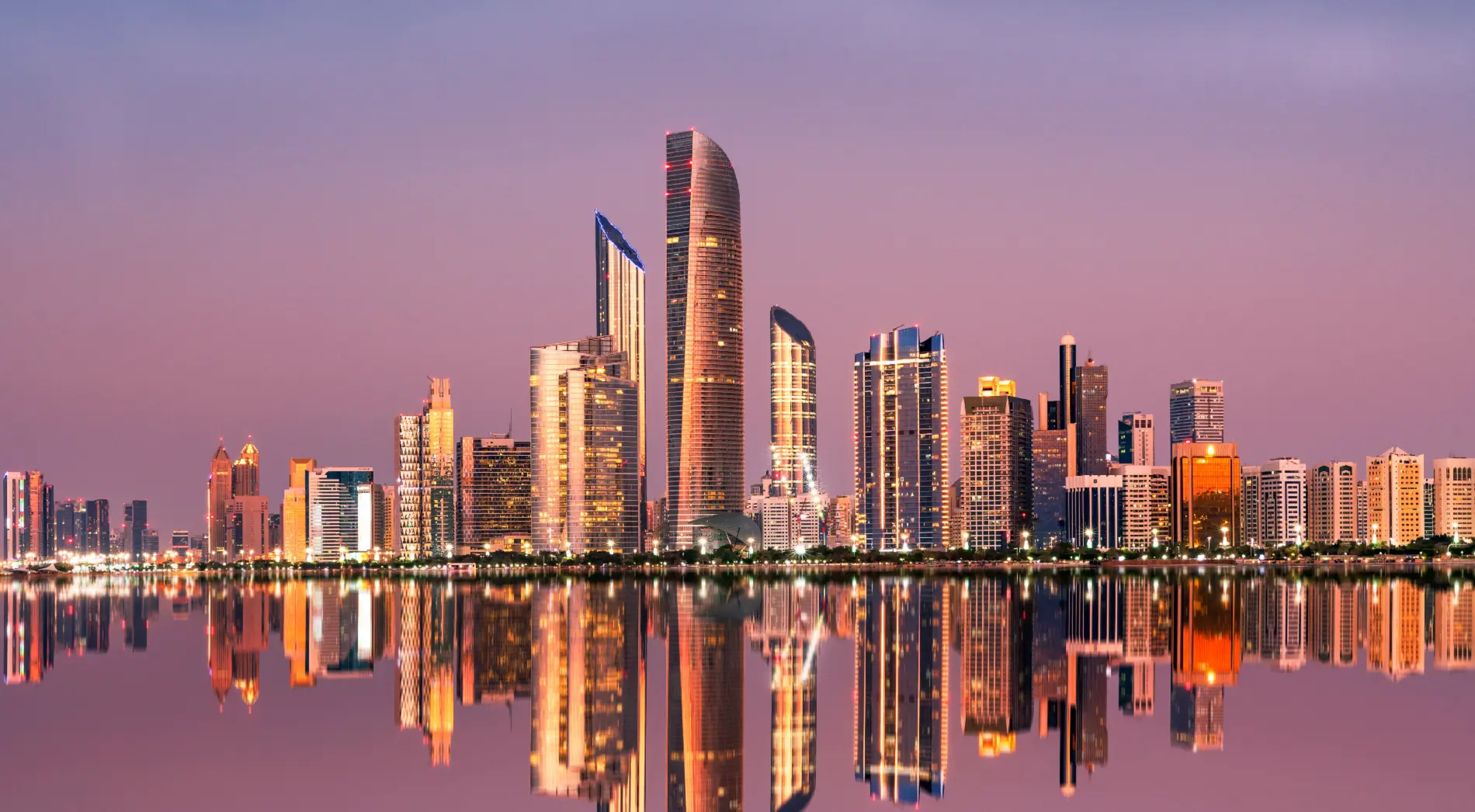 القاهرة بـ 990 ريالاً.. إليك أحدث عروض القطرية على تذاكر السفر