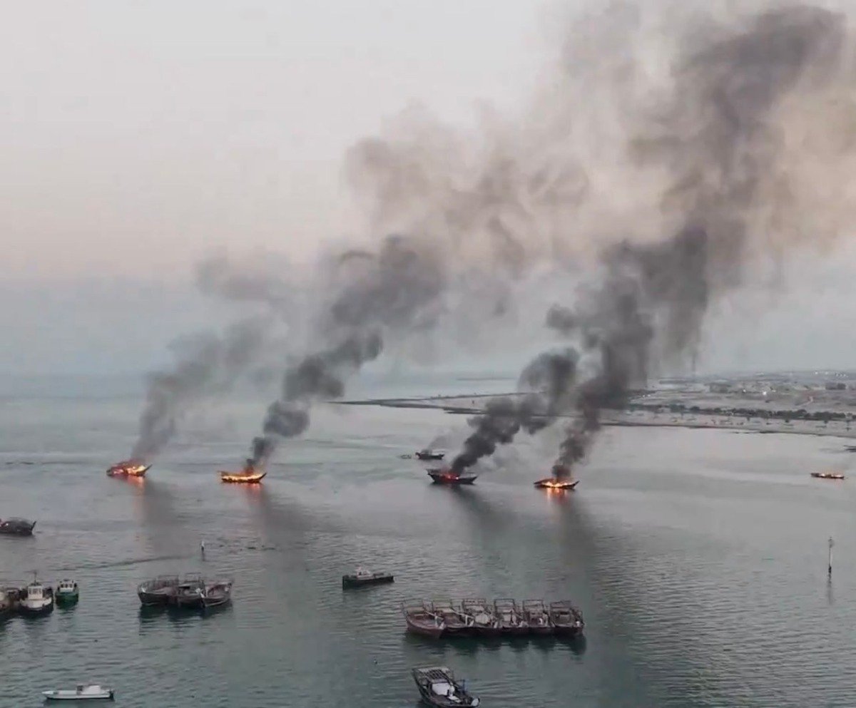 الداخلية تكشف تفاصيل حريق مراكب الصيد في فرضة الوكرة