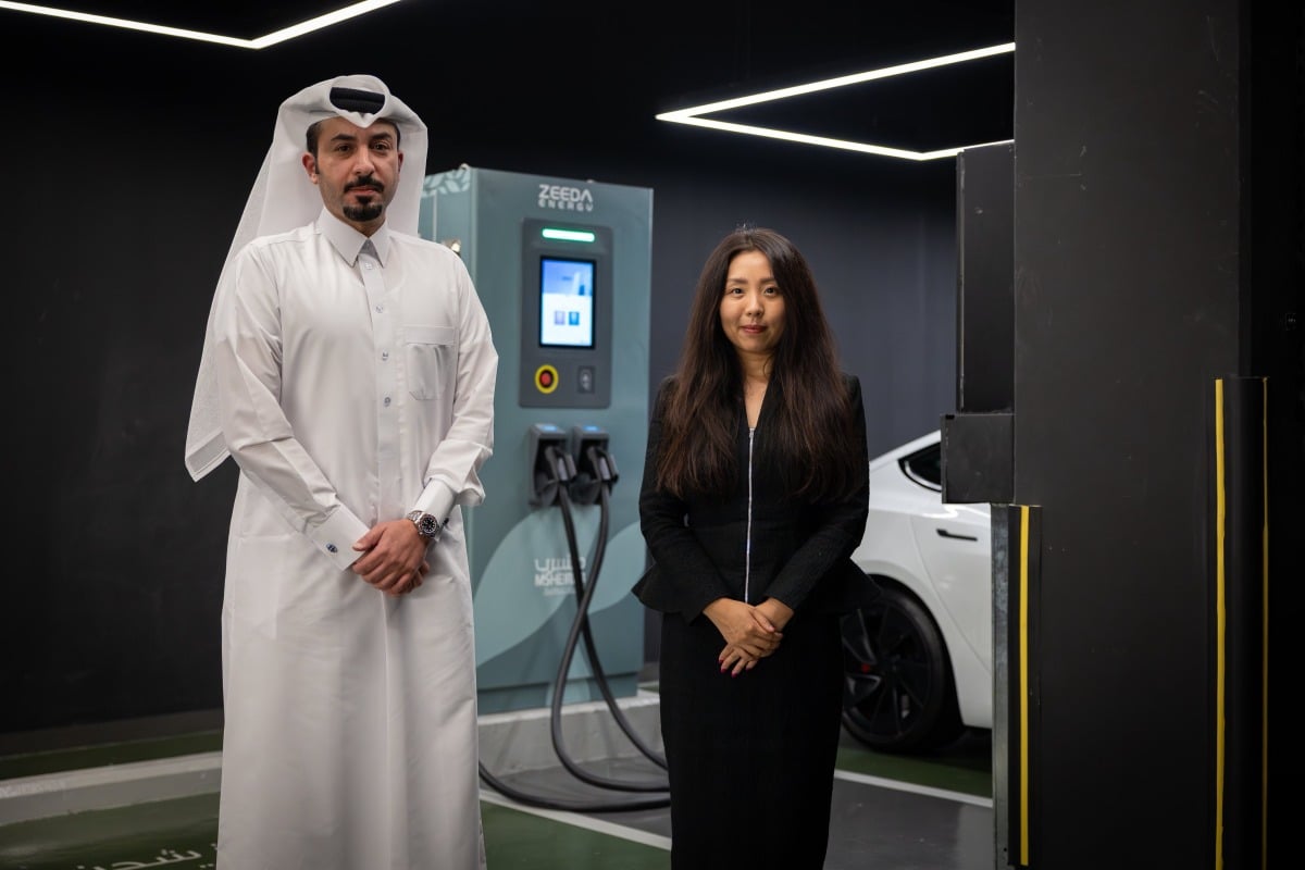 مشيرب العقارية تدشن محطات شحن كهربائية بقدرة 160 كيلوواط، دعمًا للتحول نحو التنقل المستدام وتعزيز البنية التحتية الذكية في قطر.