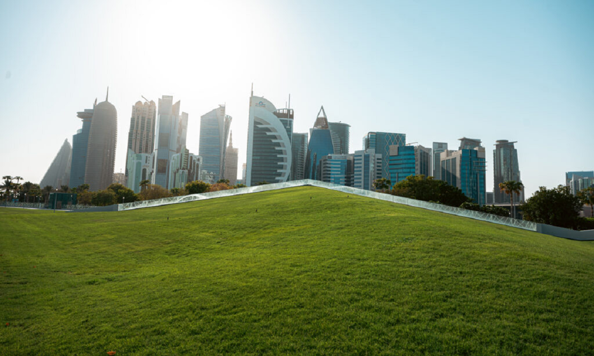 ما وراء الغاز: 7 قطاعات جديدة تقود اقتصاد قطر المستدام