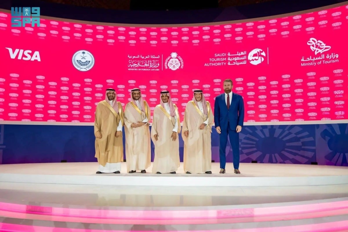 الإجراءات الكاملة وخطوات الحصول على التأشيرة السعودية الفورية لحاملي فيزا