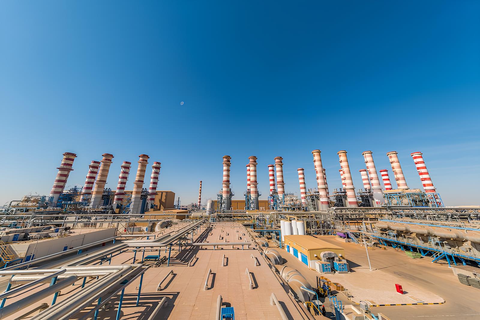 قفزة في إنتاج الكهرباء بقطر.. مشروعات الطاقة الشمسية تعزز الاستدامة