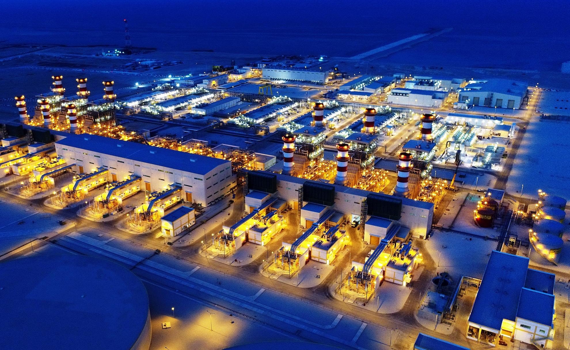 قفزة في إنتاج الكهرباء بقطر.. مشروعات الطاقة الشمسية تعزز الاستدامة