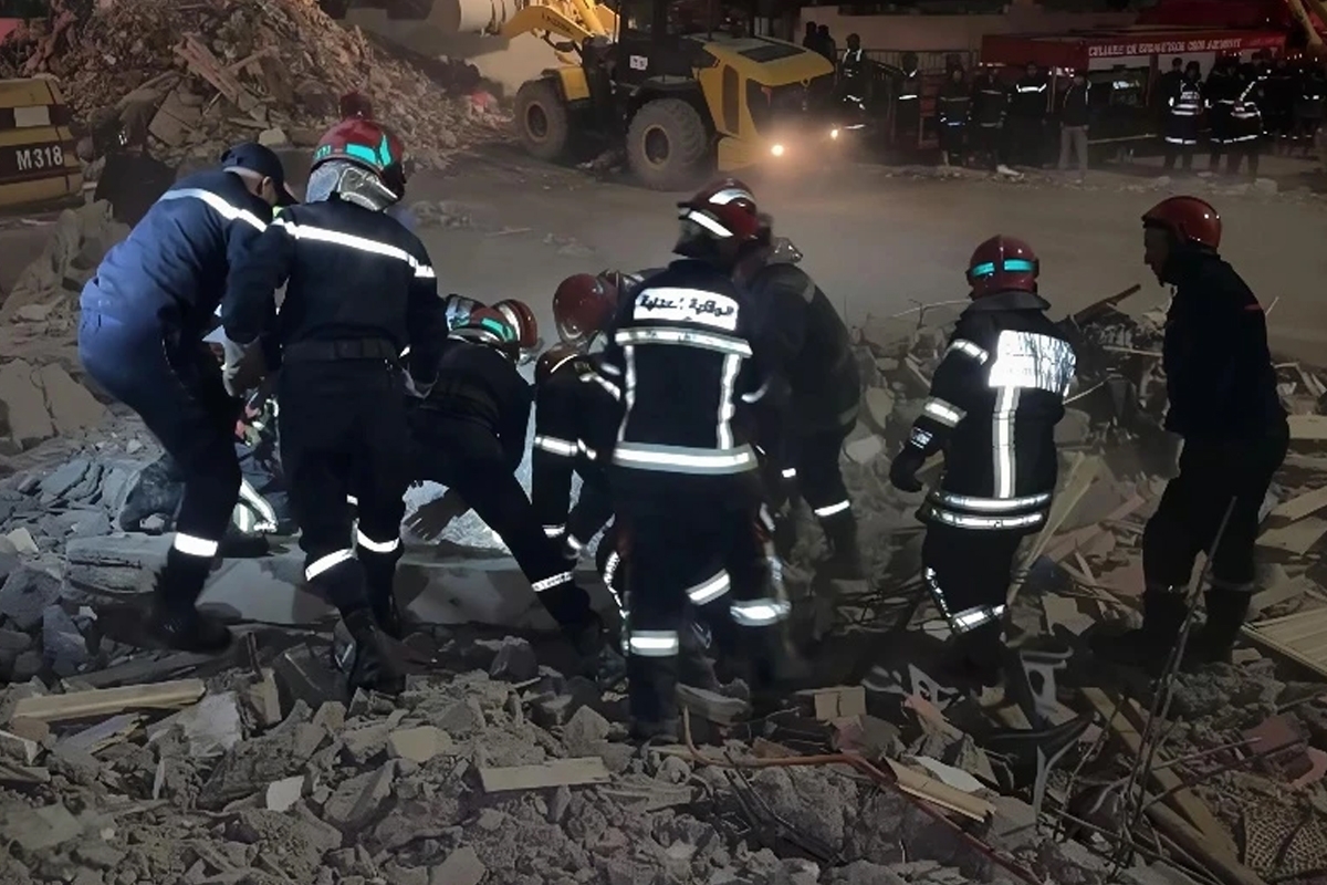 فاجعة انهيار بنايتين في فاس 