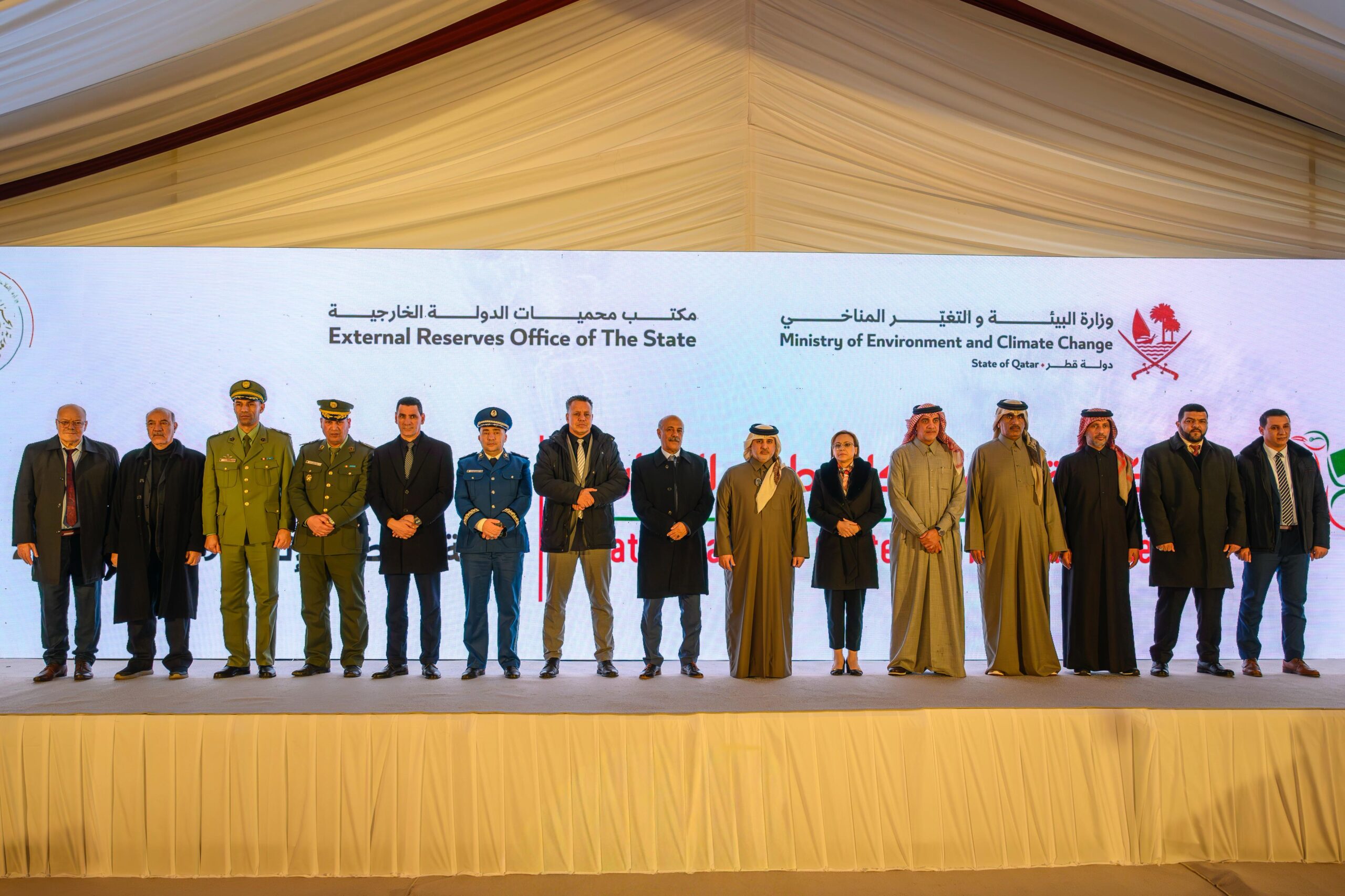 تدشين المركز القطري لتكاثر طيور الحبارى في الجزائر