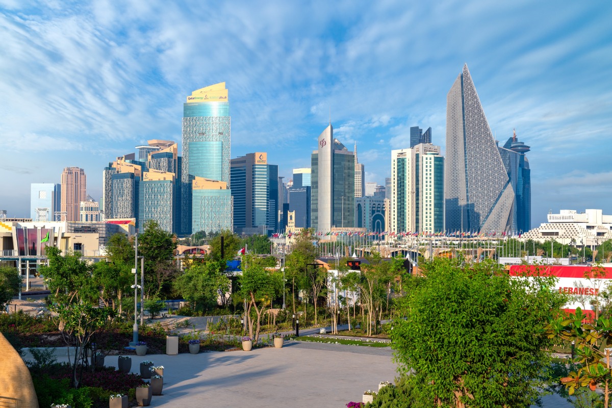 قطر تعلن تمديد إقامة بعض النزلاء وتتحمل تكاليف الفنادق