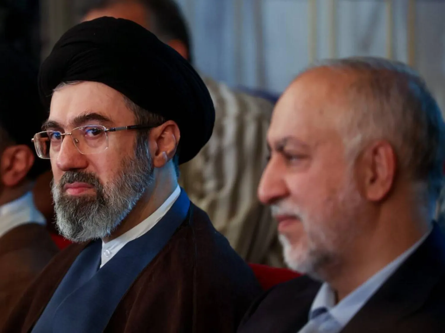 من هو مجتبى خامنئي المرشد الأعلى الجديد لإيران؟