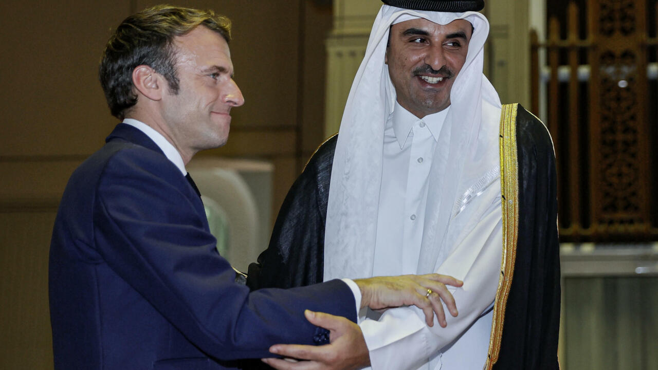 أمير قطر مع ماكرون