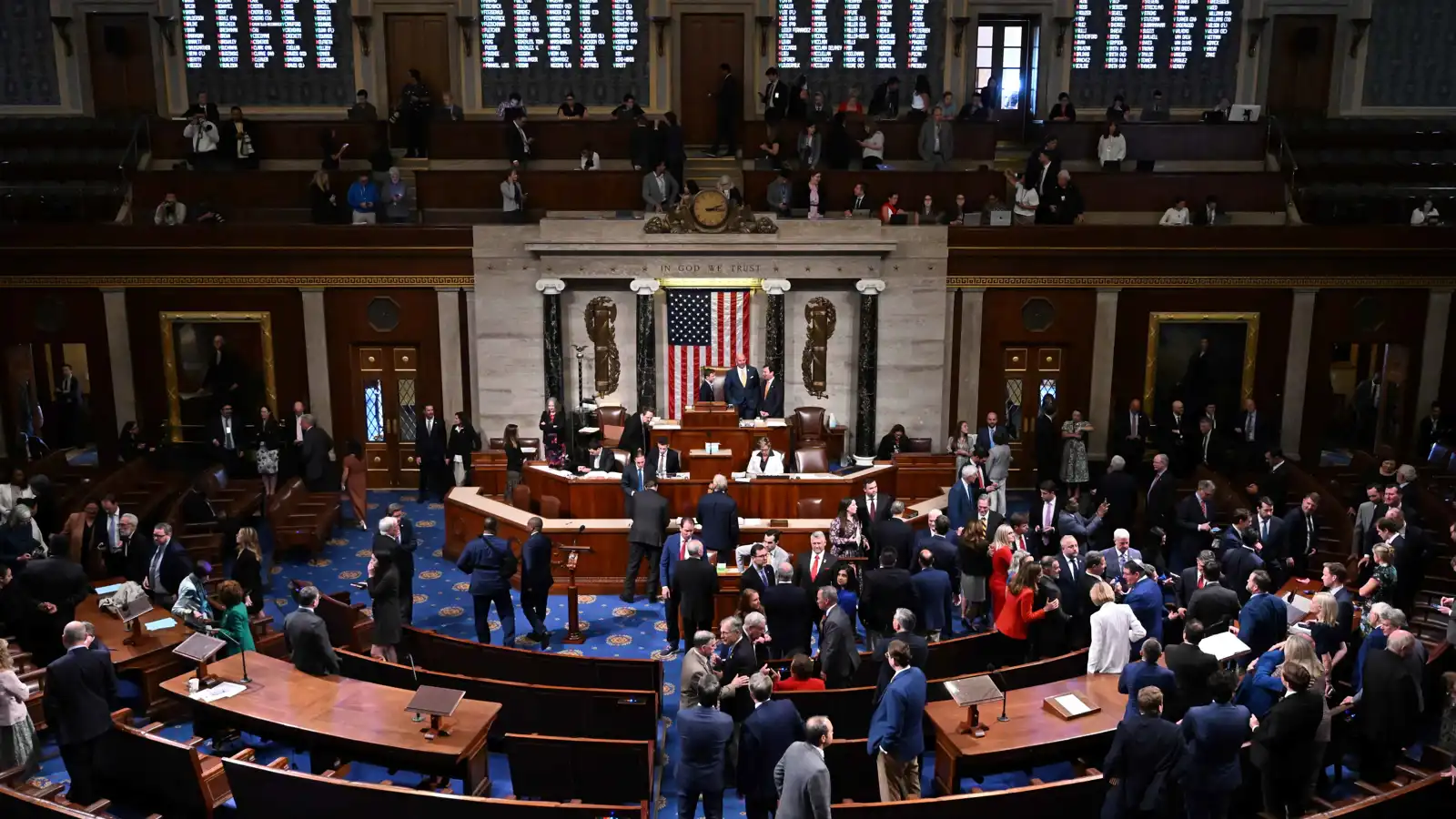 تعرف على السبب الذي دفع ترامب لتعجيل وقف إطلاق النار مع إيران؟