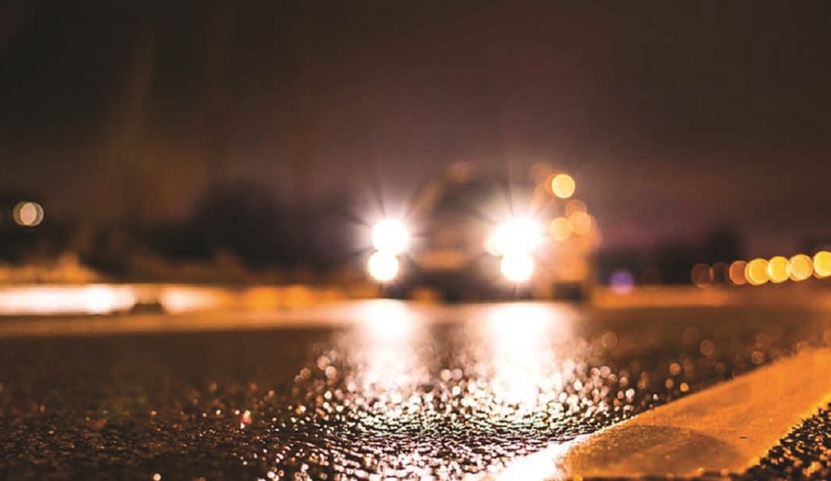 مخالفة عدم تشغيل مصابيح السيارة ليلاً